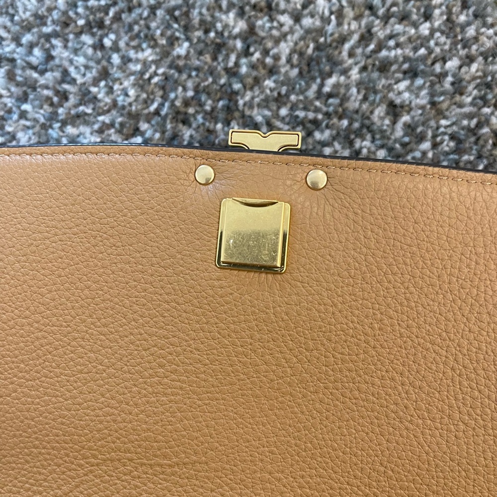 NWOT Tory Burch Britten Leather Shoulder Bag Tan Brown - Picture 6 of 10